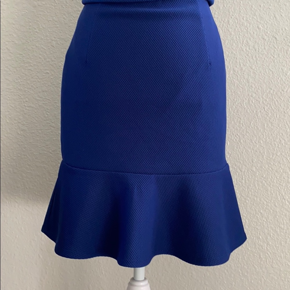 2 Piece Blue Set - Picture 2 of 7